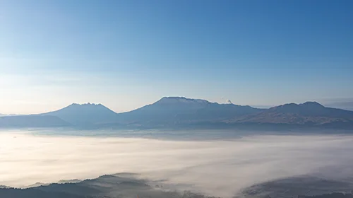 雲海と阿蘇五岳の写真